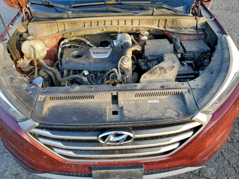 Hyundai Tucson, снимка 11 - Автомобили и джипове - 52914170