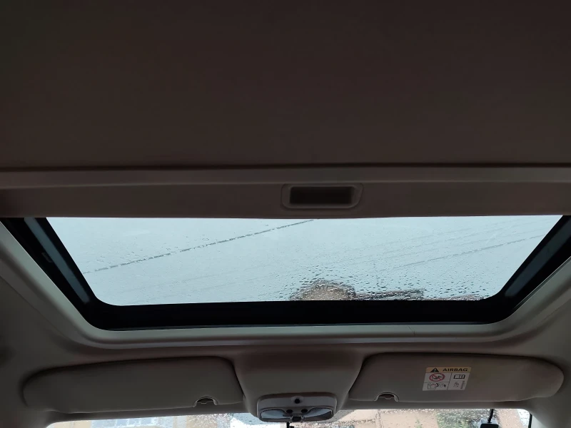 Jeep Compass 2.4 Бензин Швейцария , снимка 10 - Автомобили и джипове - 53208832