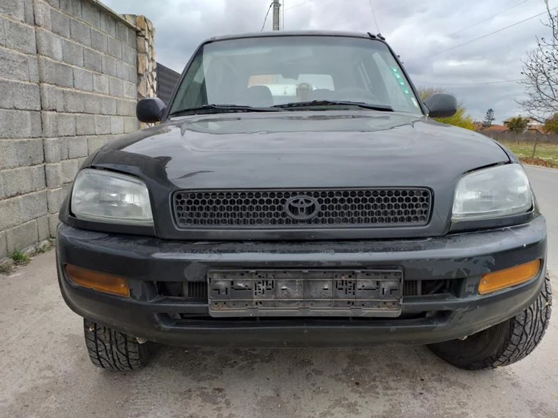 Toyota Rav4 2.0 128 к.с. с пет врати, снимка 1 - Автомобили и джипове - 46531744