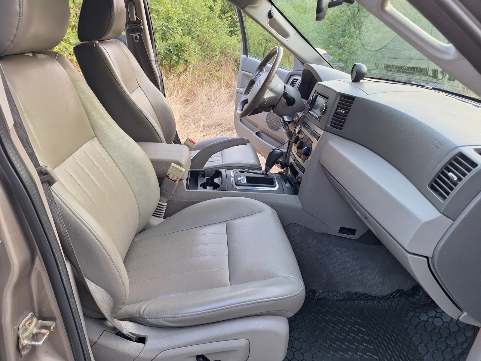 Jeep Grand cherokee  - изображение 8