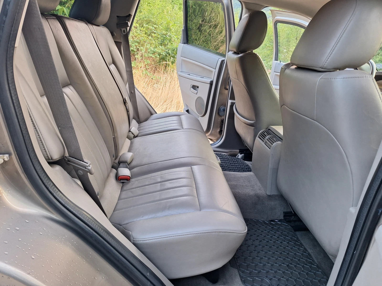 Jeep Grand cherokee  - изображение 9