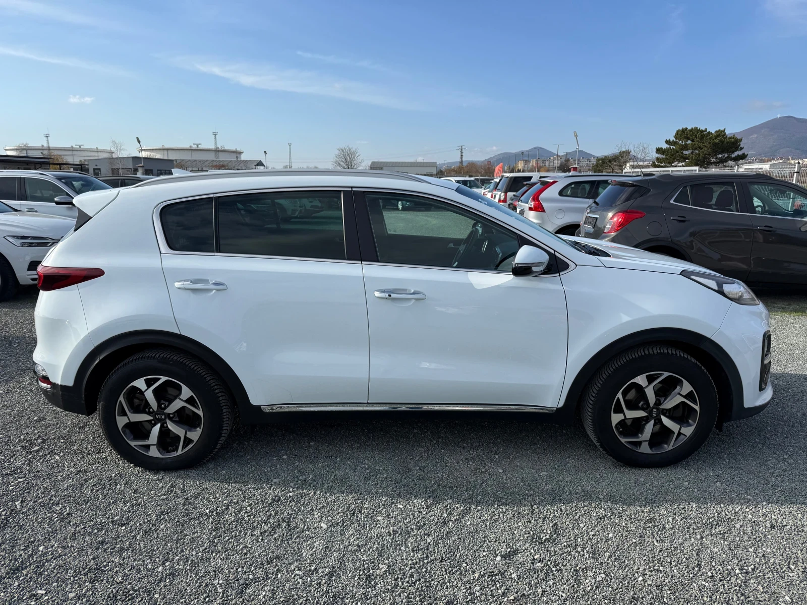 Kia Sportage (KATO НОВА) - изображение 4