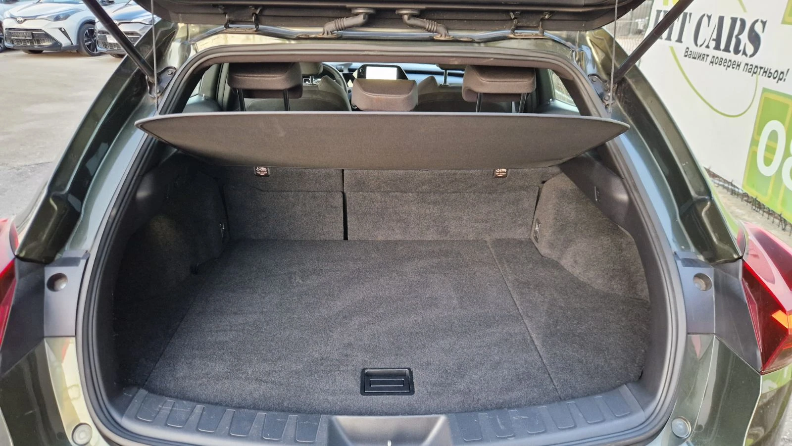 Lexus UX 250h 2.0 Hybrid, Face Lift, �������� | Mobile.bg � ����������� 9