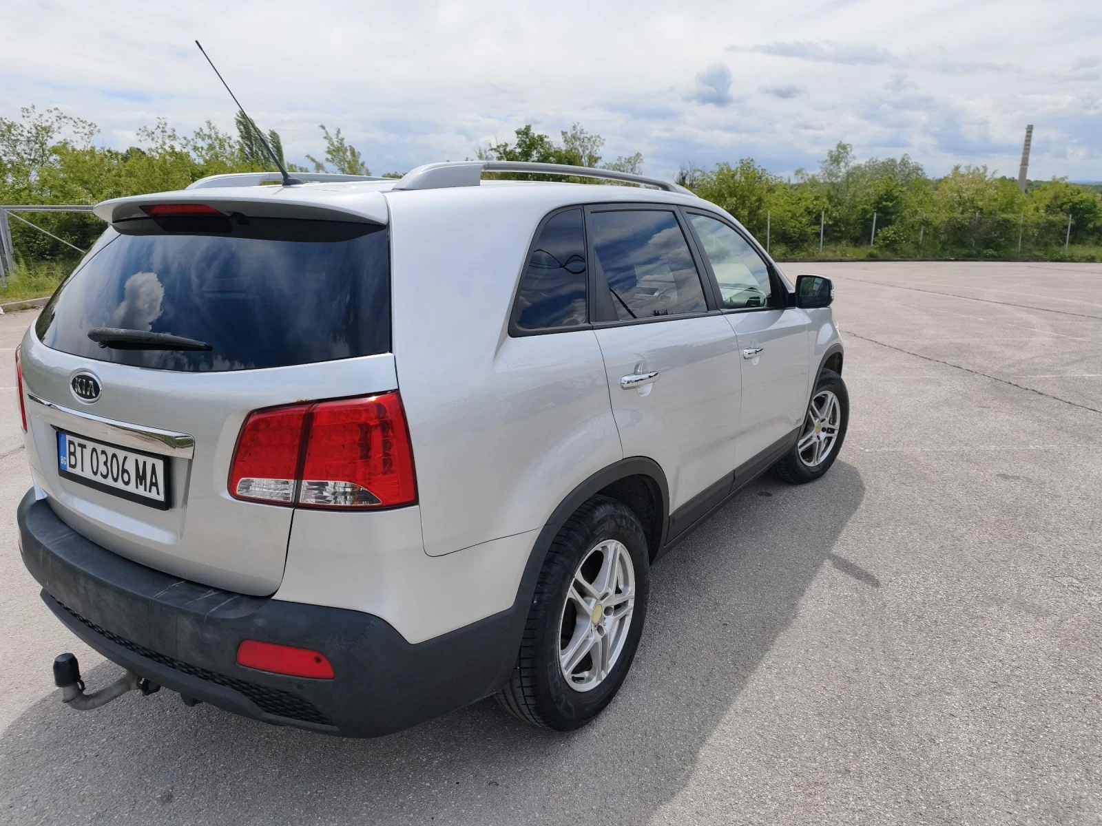 Kia Sorento 2.2 CRDI, снимка 6 - Автомобили и джипове - 54517724