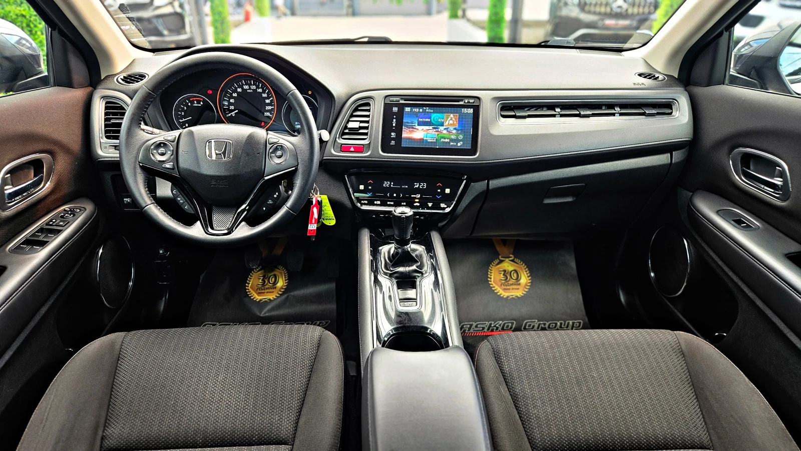 Honda Hr-v 1.6D/ANDROID AUTO/ПОДГРЕВ/LINE ASSY/6 СКОРОСТИ/LIZ, снимка 9 - Автомобили и джипове - 54766425