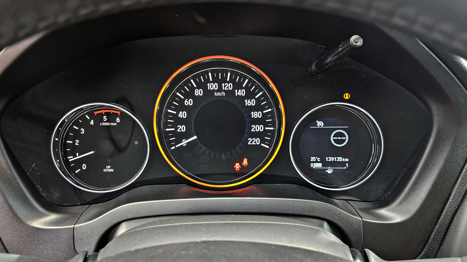 Honda Hr-v 1.6D/ANDROID AUTO/ПОДГРЕВ/LINE ASSY/6 СКОРОСТИ/LIZ, снимка 10 - Автомобили и джипове - 54766425