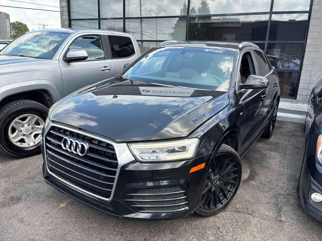 Audi Q3  Technik / LED / BOSE / ШИБИДАХ / АВТОКРЕДИТ 