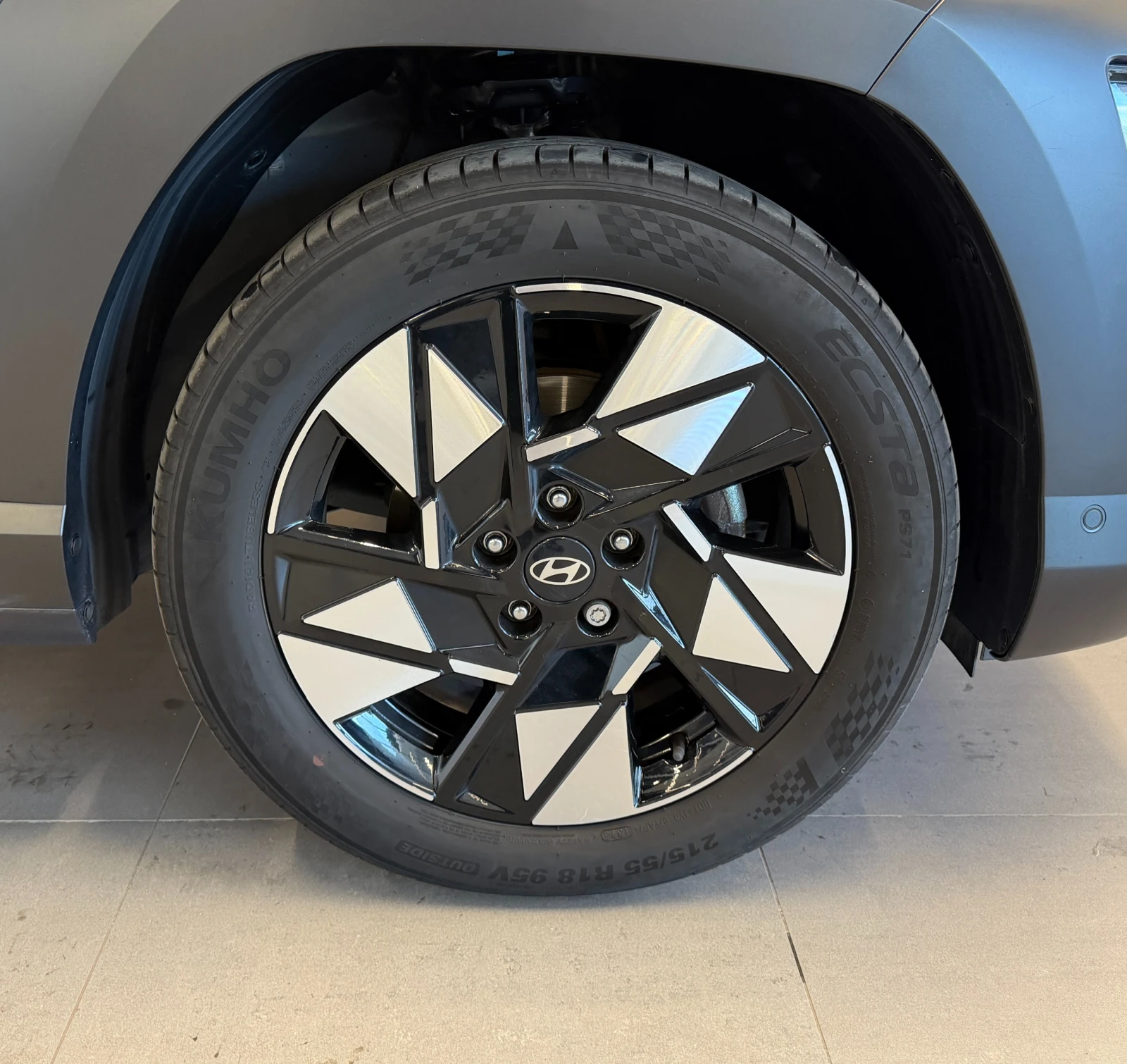Hyundai Kona PREMIUM, снимка 9 - Автомобили и джипове - 56258012