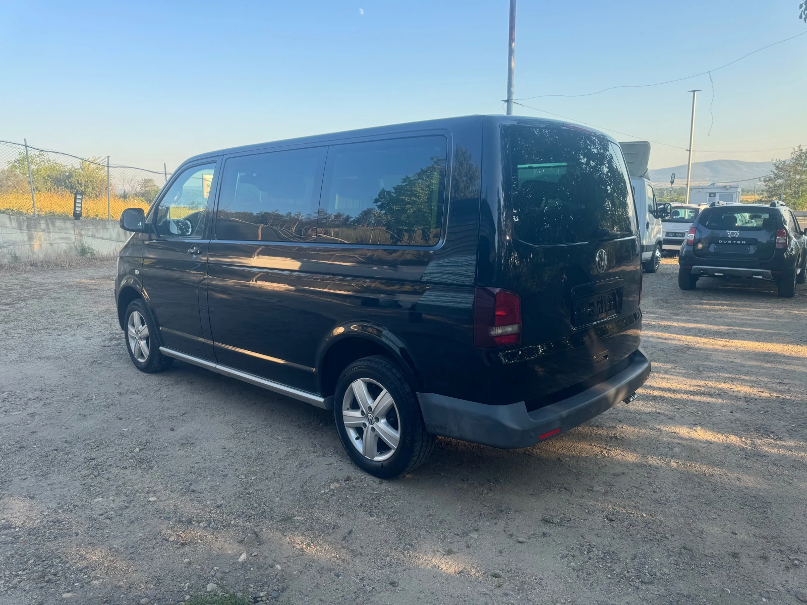 VW Multivan 2.0TDI PANAMERICANA 219000km.100% - изображение 9