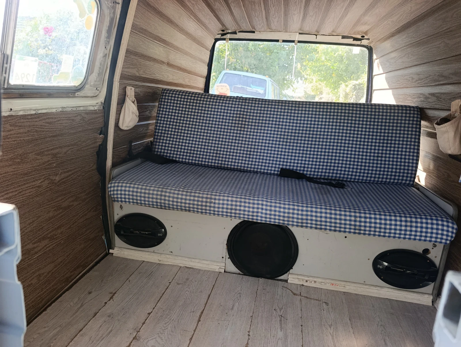 VW T3, снимка 13 - Бусове и автобуси - 56433292