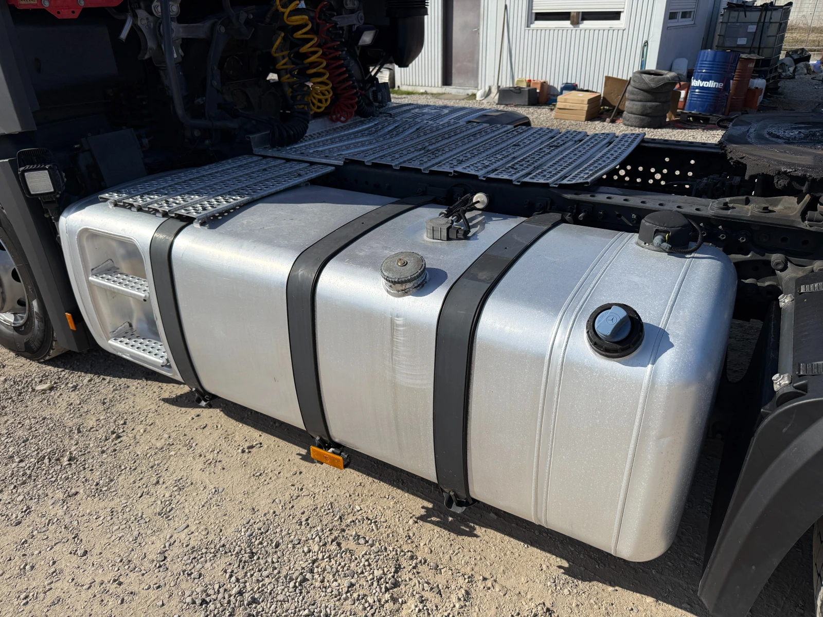 Mercedes-Benz Actros 1851, 600 хил.км., снимка 15 - Камиони - 53746064