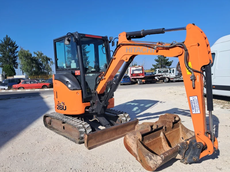Багер Hitachi ZAXIS 26U-5A