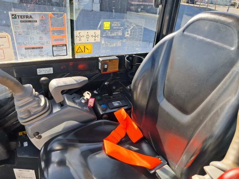 Багер Hitachi ZAXIS 26U-5A, снимка 10 - Индустриална техника - 50898765