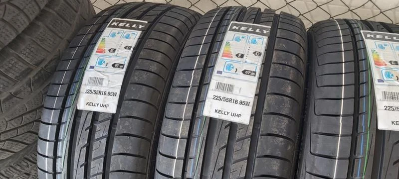 Гуми Летни 225/55R16, снимка 2 - Гуми и джанти - 33069112