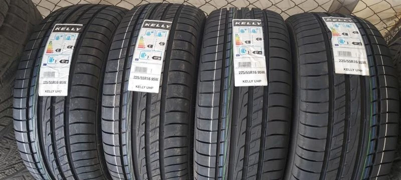 Гуми Летни 225/55R16, снимка 1 - Гуми и джанти - 33069112