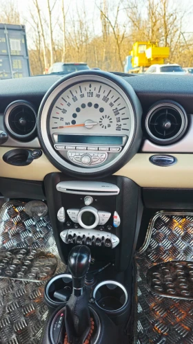Mini Cooper AUTOMATIC 1.6 Бензин 85000км Летни/зимни гуми, снимка 6
