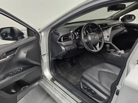 Toyota Camry 2.5, снимка 10