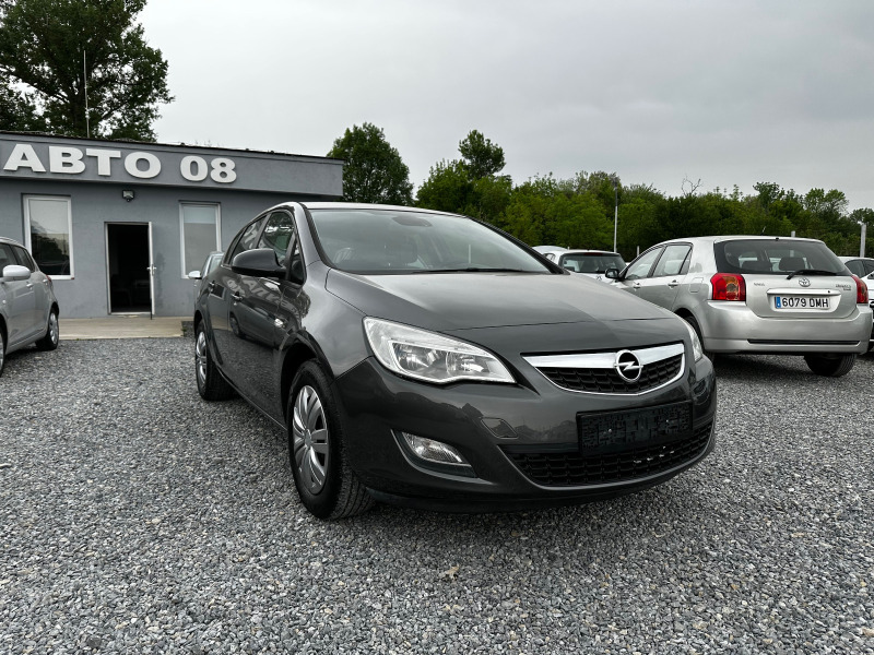 Opel Astra 1.4i LPG 100hp, снимка 3 - Автомобили и джипове - 45298308