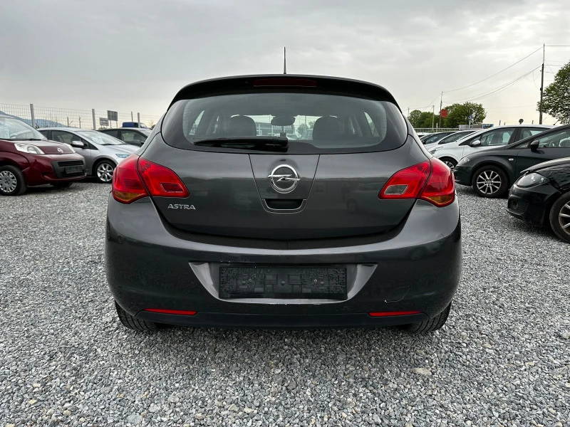 Opel Astra 1.4i LPG 100hp, снимка 5 - Автомобили и джипове - 45298308