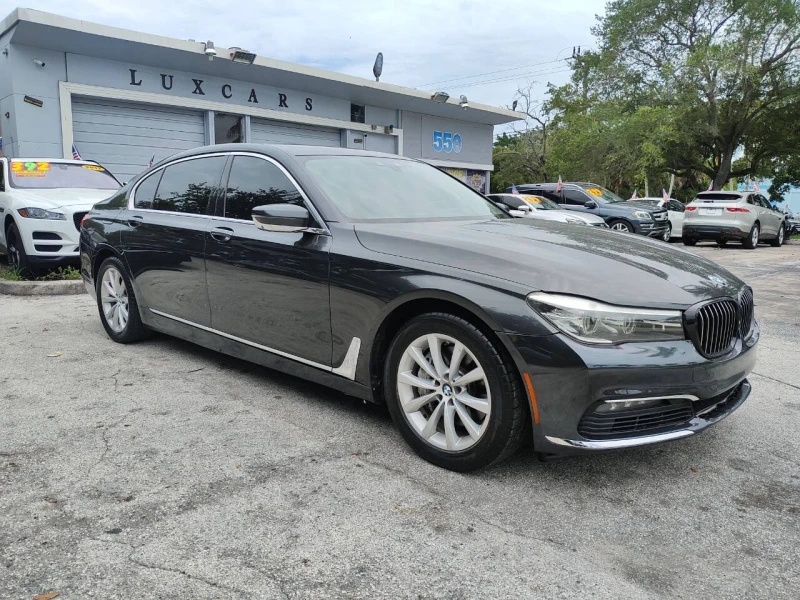 BMW 740 2017 BMW 7 Series Sedan 740i, снимка 6 - Автомобили и джипове - 47203555