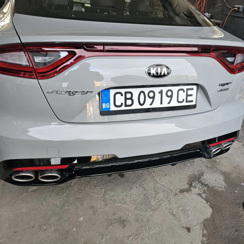 Kia Stinger, снимка 8 - Автомобили и джипове - 48011475