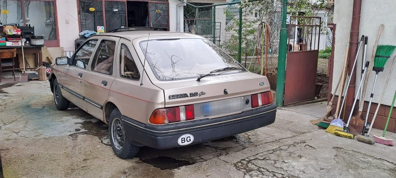 Ford Sierra Ghia автоматик, снимка 8 - Автомобили и джипове - 48219285