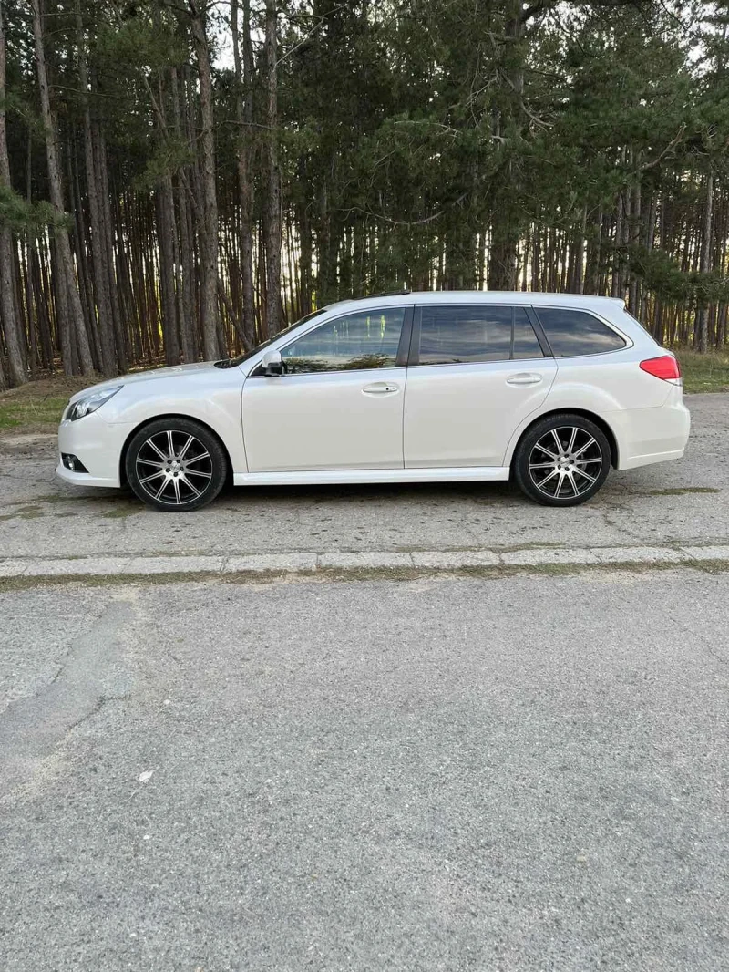 Subaru Legacy 2.5 Gaz, снимка 11 - Автомобили и джипове - 48611865