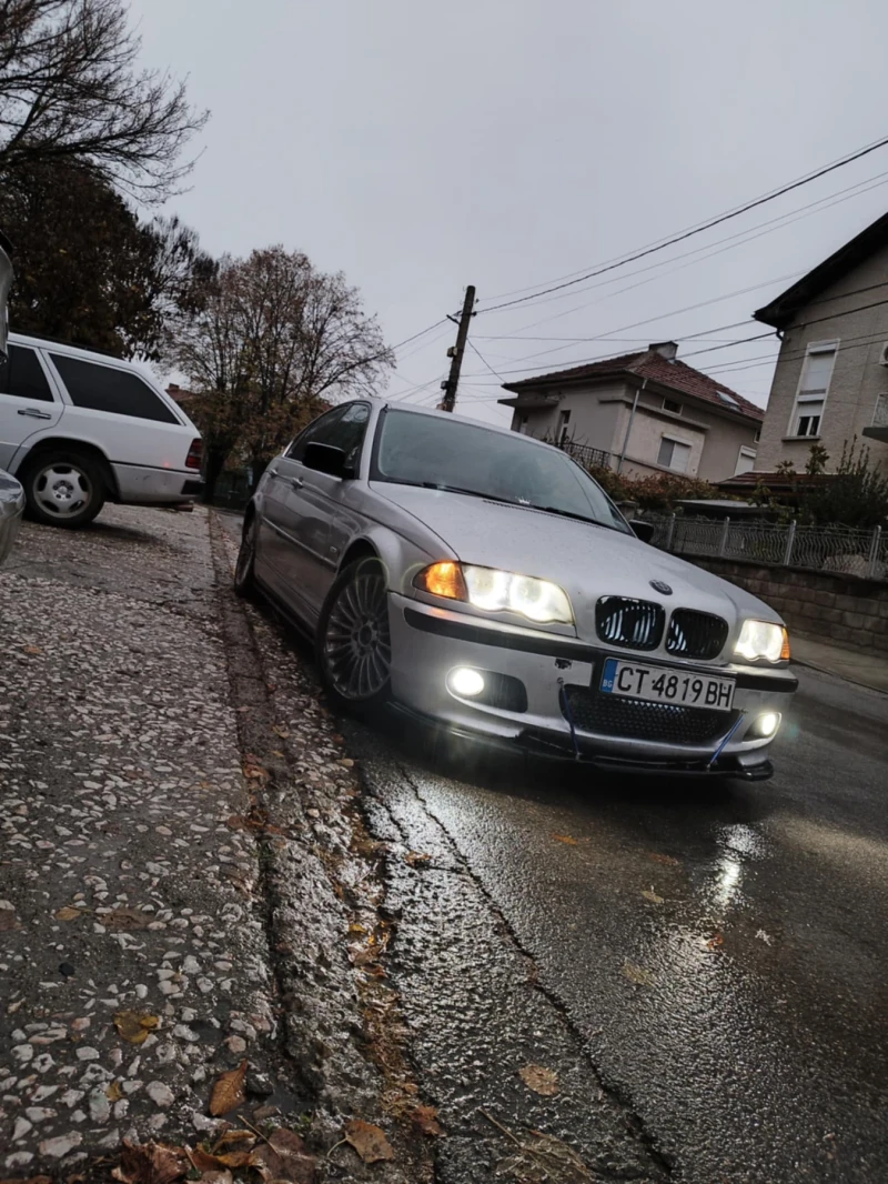 BMW 330, снимка 6 - Автомобили и джипове - 49049972