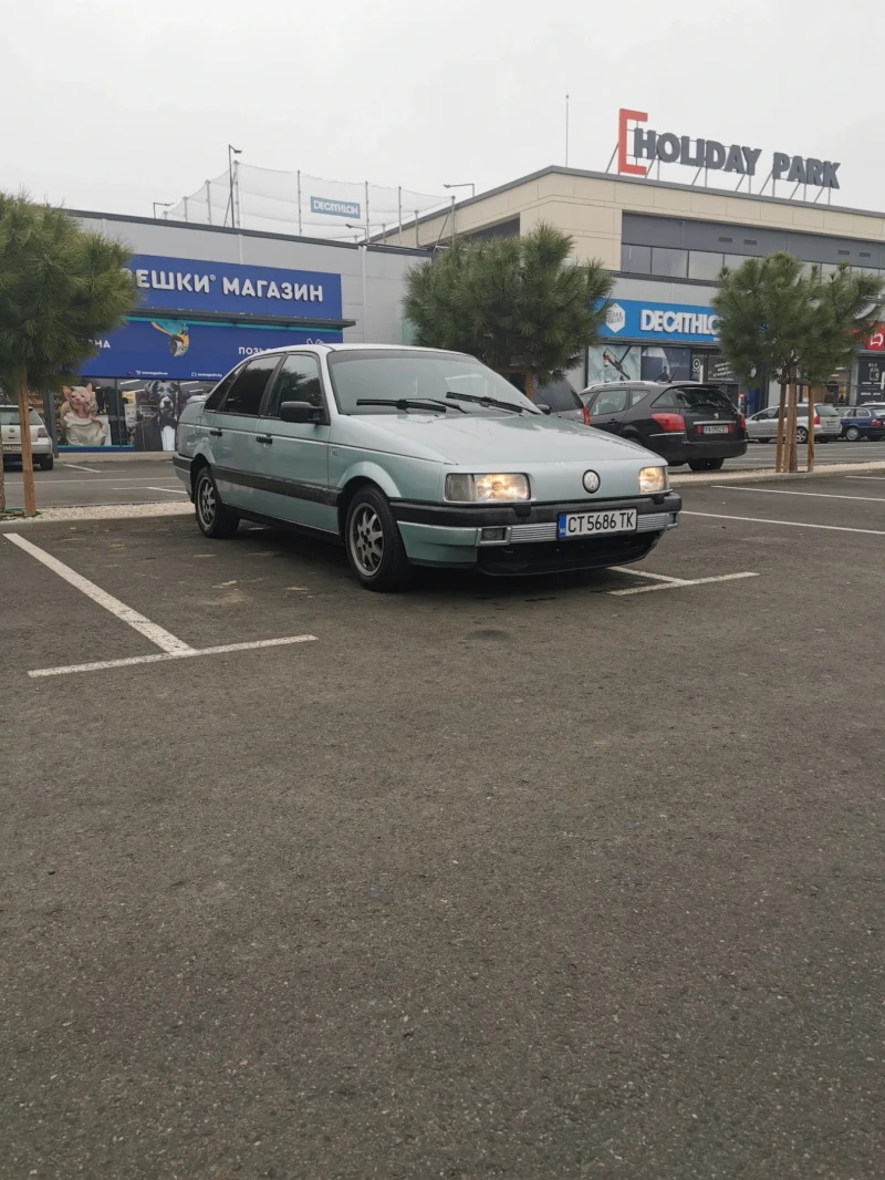 VW Passat GL, снимка 2 - Автомобили и джипове - 49323948