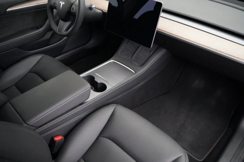 Tesla Model 3 LongRange AWD, снимка 3 - Автомобили и джипове - 52149427