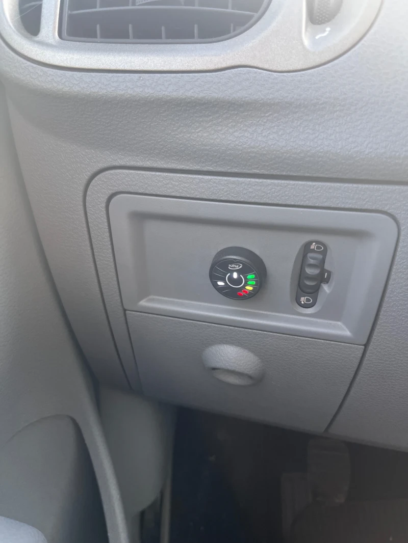 Renault Modus, снимка 10 - Автомобили и джипове - 52406032