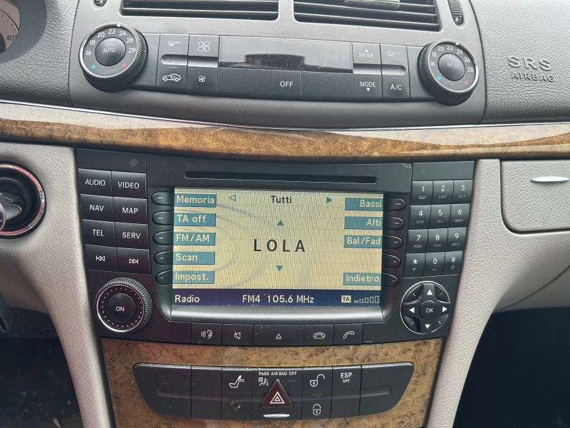 Mercedes-Benz E 280 3.0 CDI  V6 EVO / Автоматик / Регистриран , снимка 6 - Автомобили и джипове - 53402467