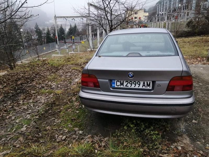 BMW 520, снимка 3 - Автомобили и джипове - 45222456