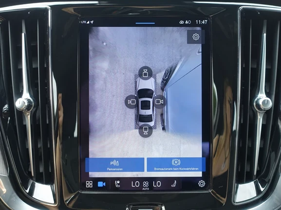 Volvo S60 T8 Recharge = Ultimate = Гаранция - изображение 9