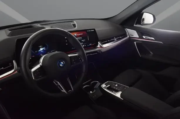 BMW iX1 xDrive30 = M-Sport = Гаранция, снимка 7 - Автомобили и джипове - 53915496