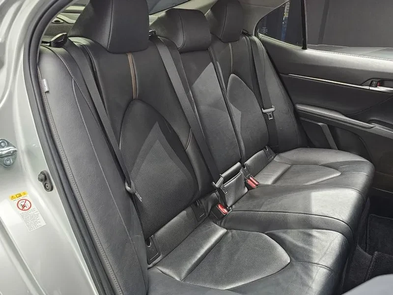 Toyota Camry 2.5, снимка 12 - Автомобили и джипове - 56131470