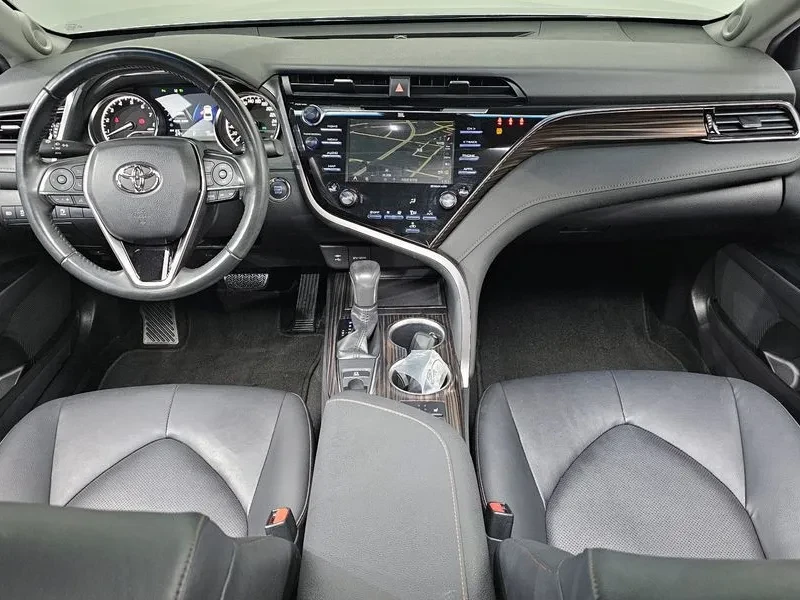 Toyota Camry 2.5, снимка 7 - Автомобили и джипове - 56131470