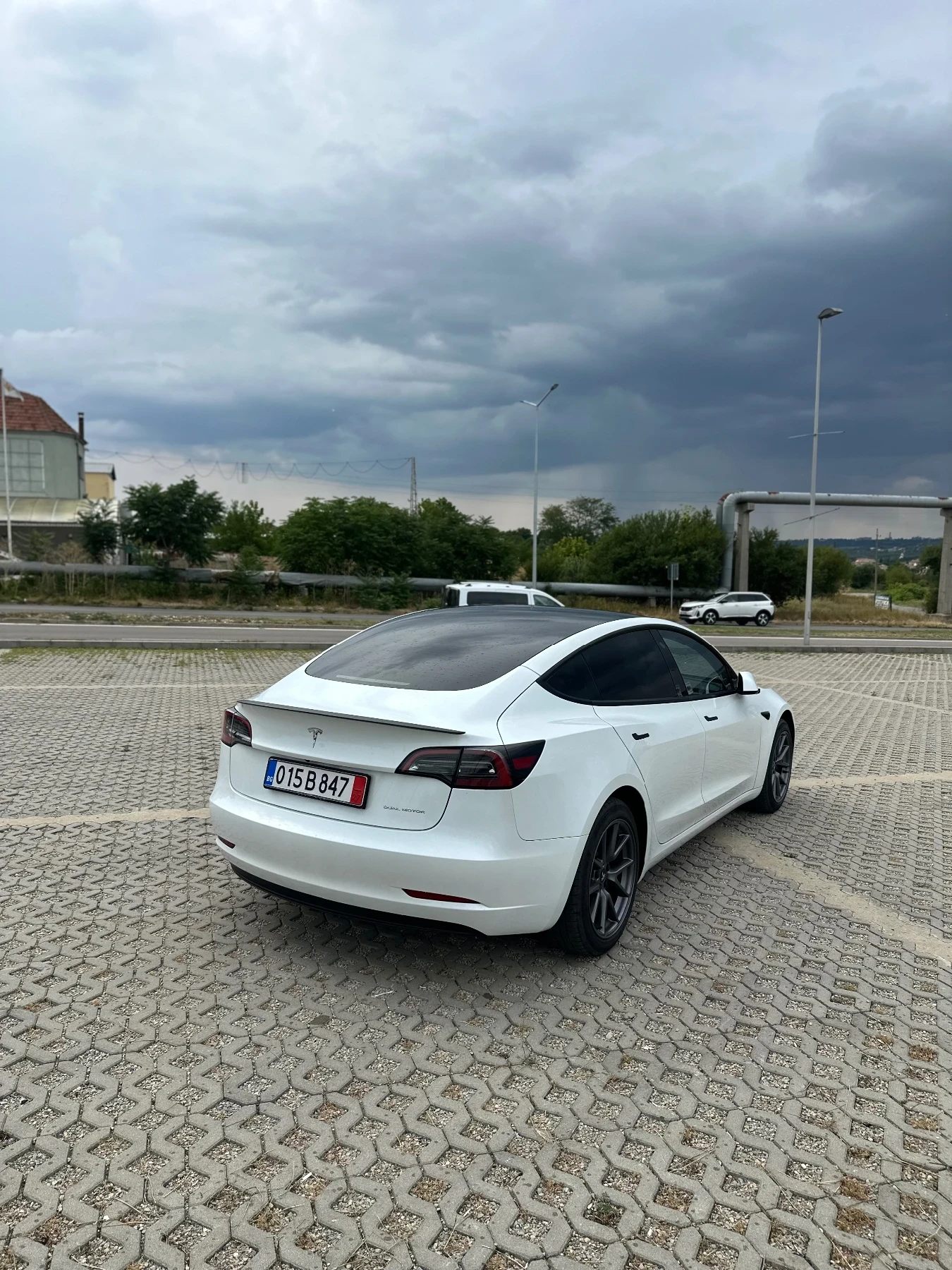 Tesla Model 3 Dual motor - изображение 10