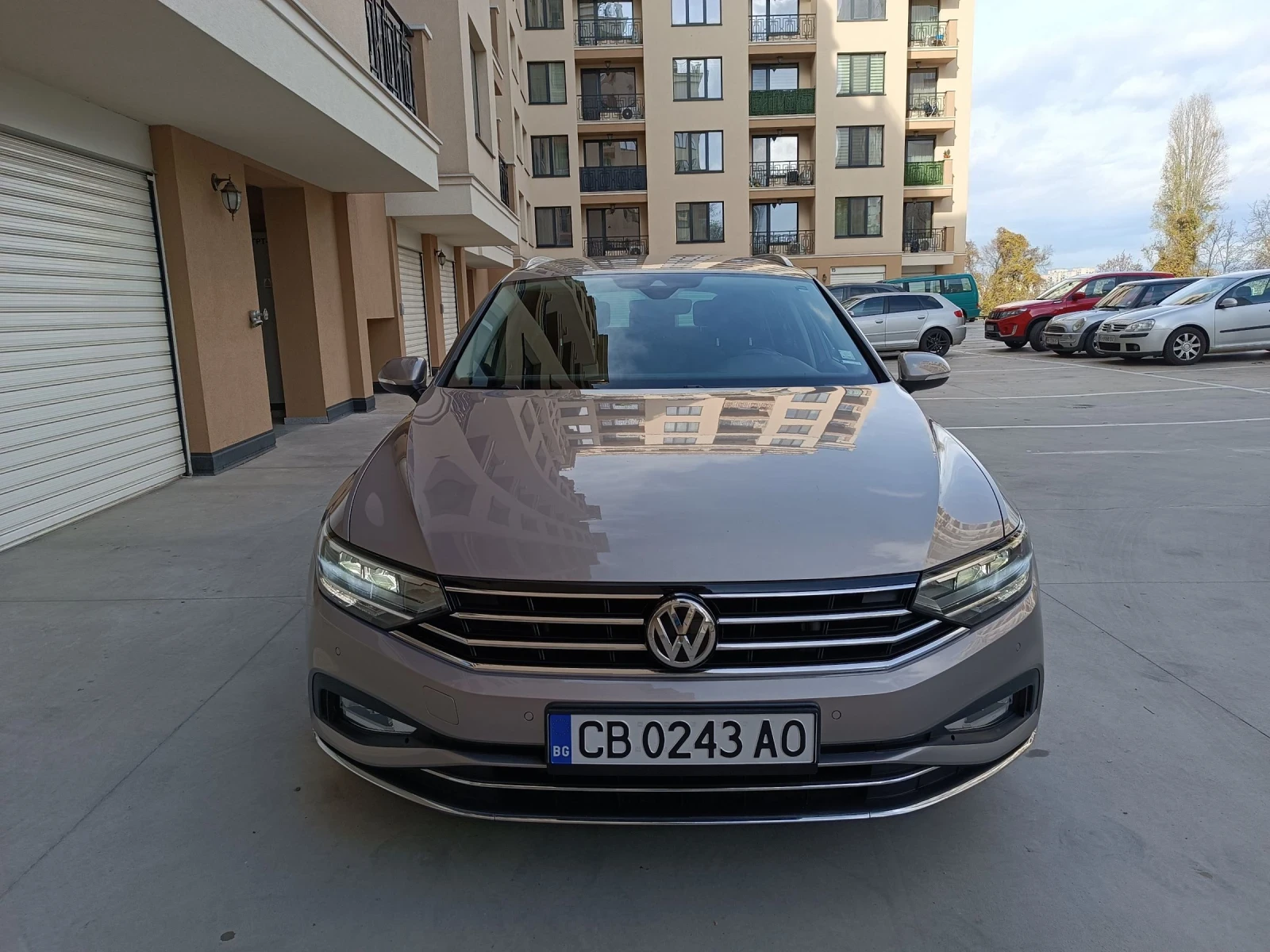 VW Passat Highline, Digital, Distronic, Обслужен - изображение 5