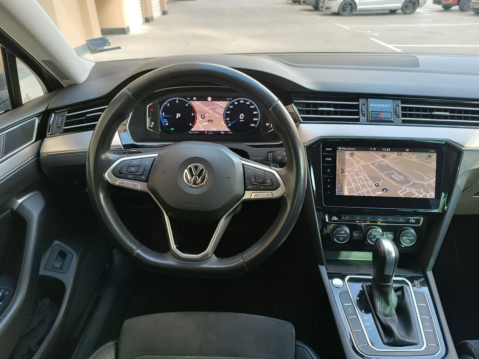 VW Passat Highline, Digital, Distronic, Обслужен - изображение 9