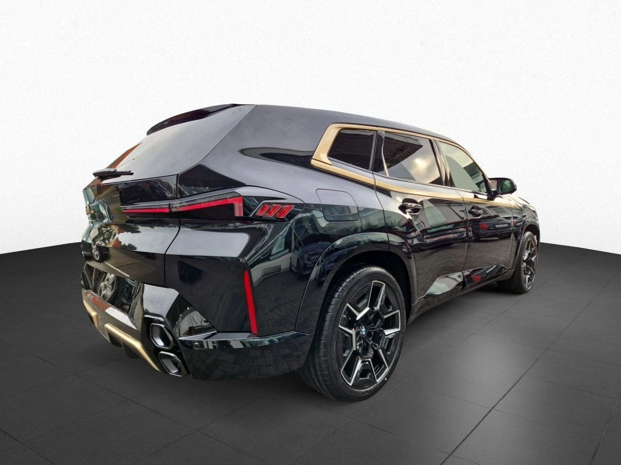 BMW XM MDRIVE ICONIC GLOW HEAD UP 360 CAMERA  - изображение 4