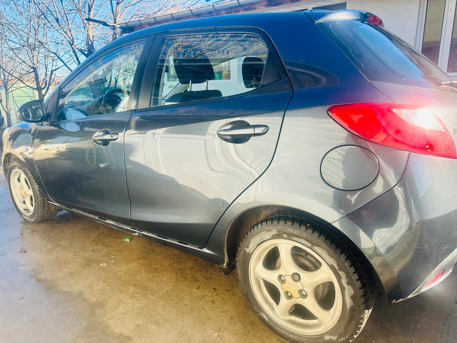 Mazda 2  - изображение 5