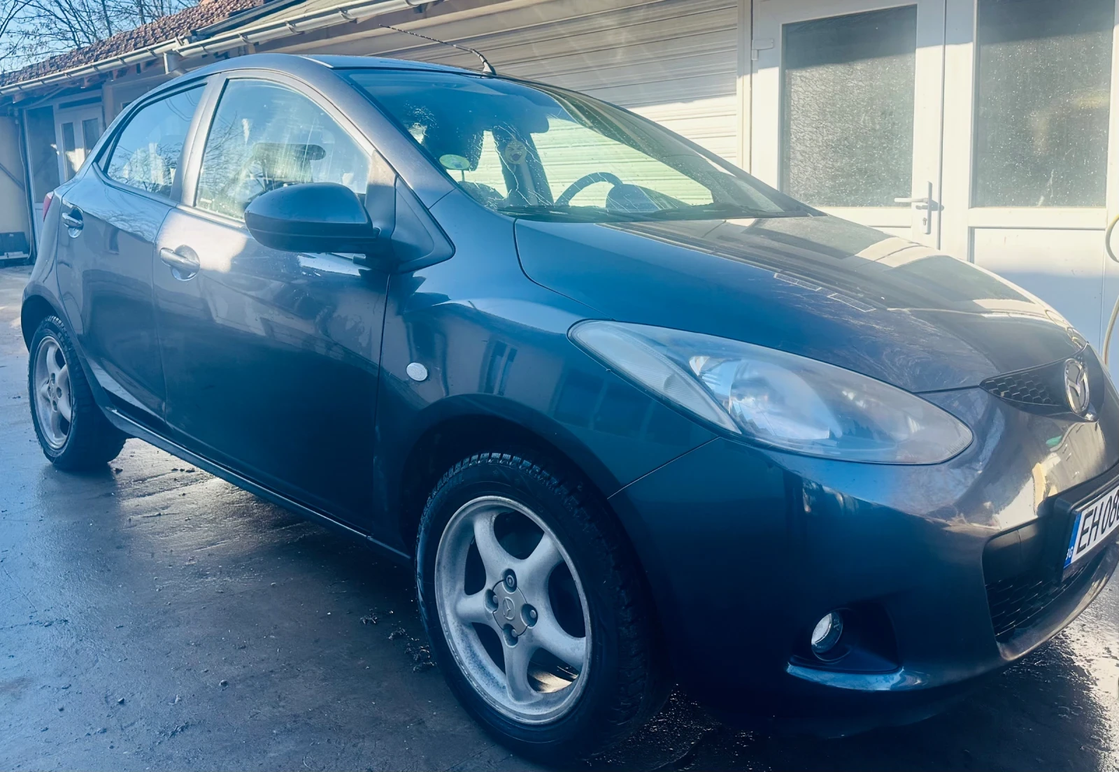 Mazda 2  - изображение 7