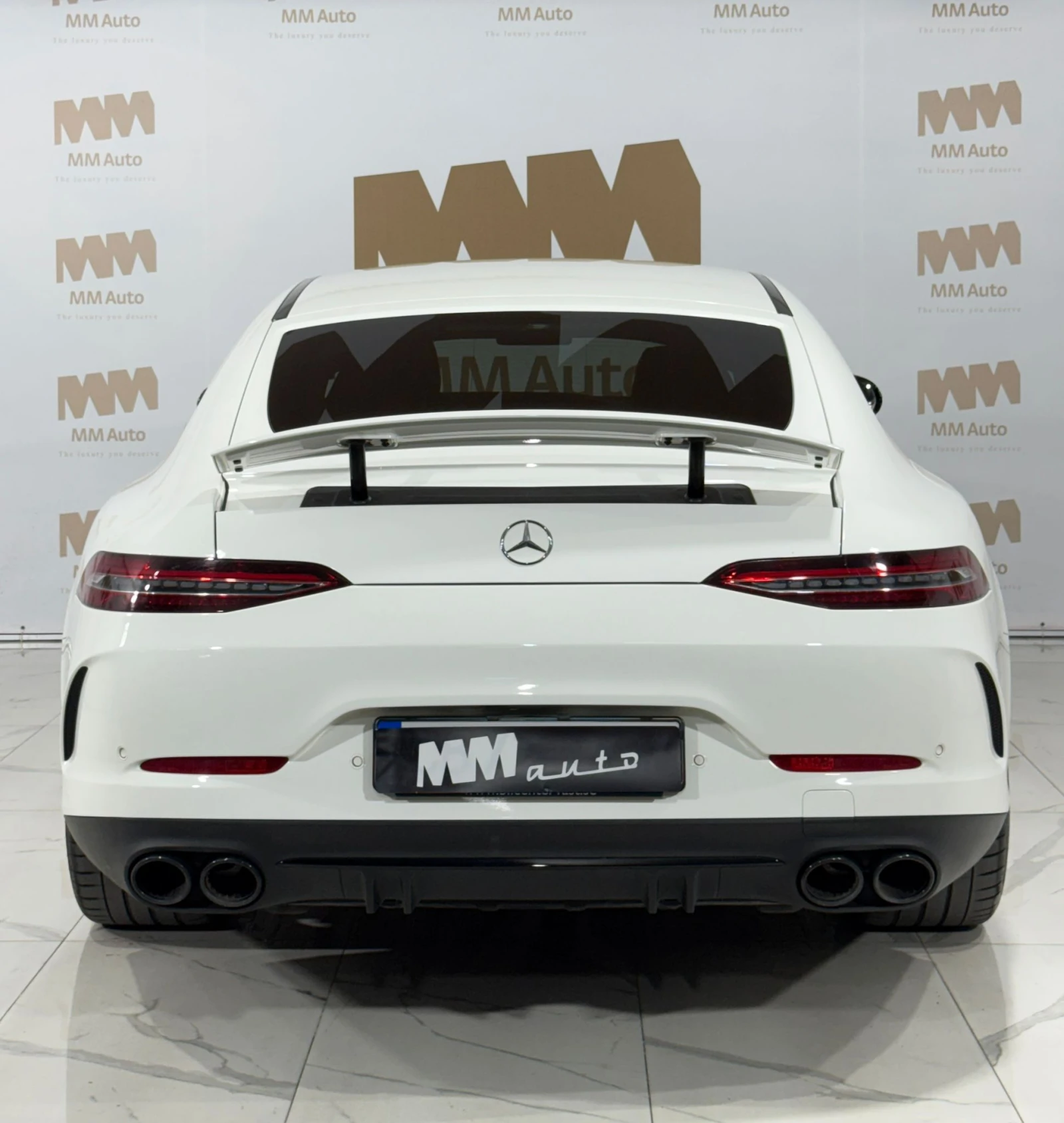 Mercedes-Benz AMG GT 43* 4Matic* Pano* NightPack - изображение 5