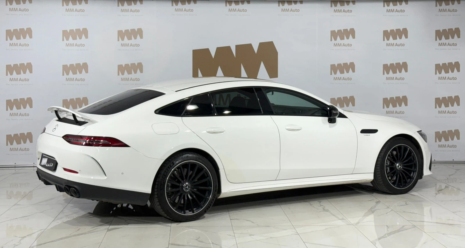 Mercedes-Benz AMG GT 43* 4Matic* Pano* NightPack - изображение 2
