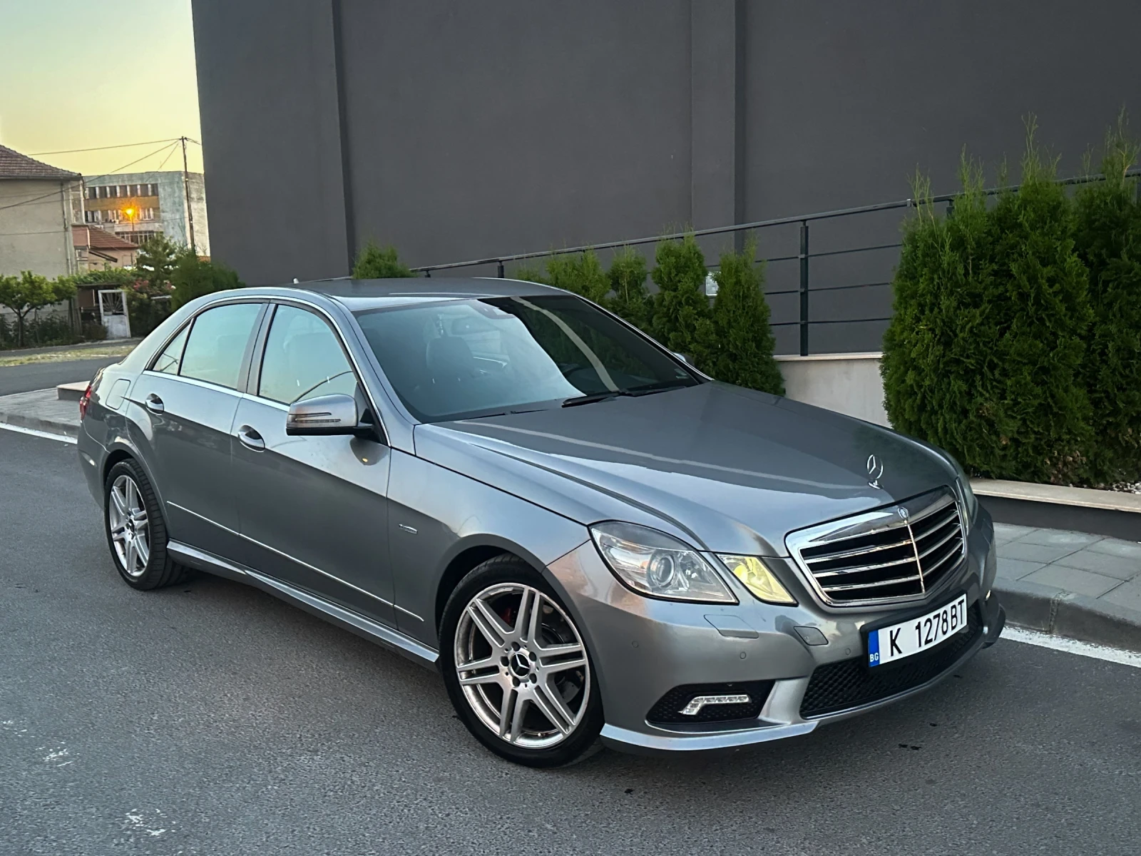 Mercedes-Benz E 200 Avantgarde * TOP*  - изображение 2
