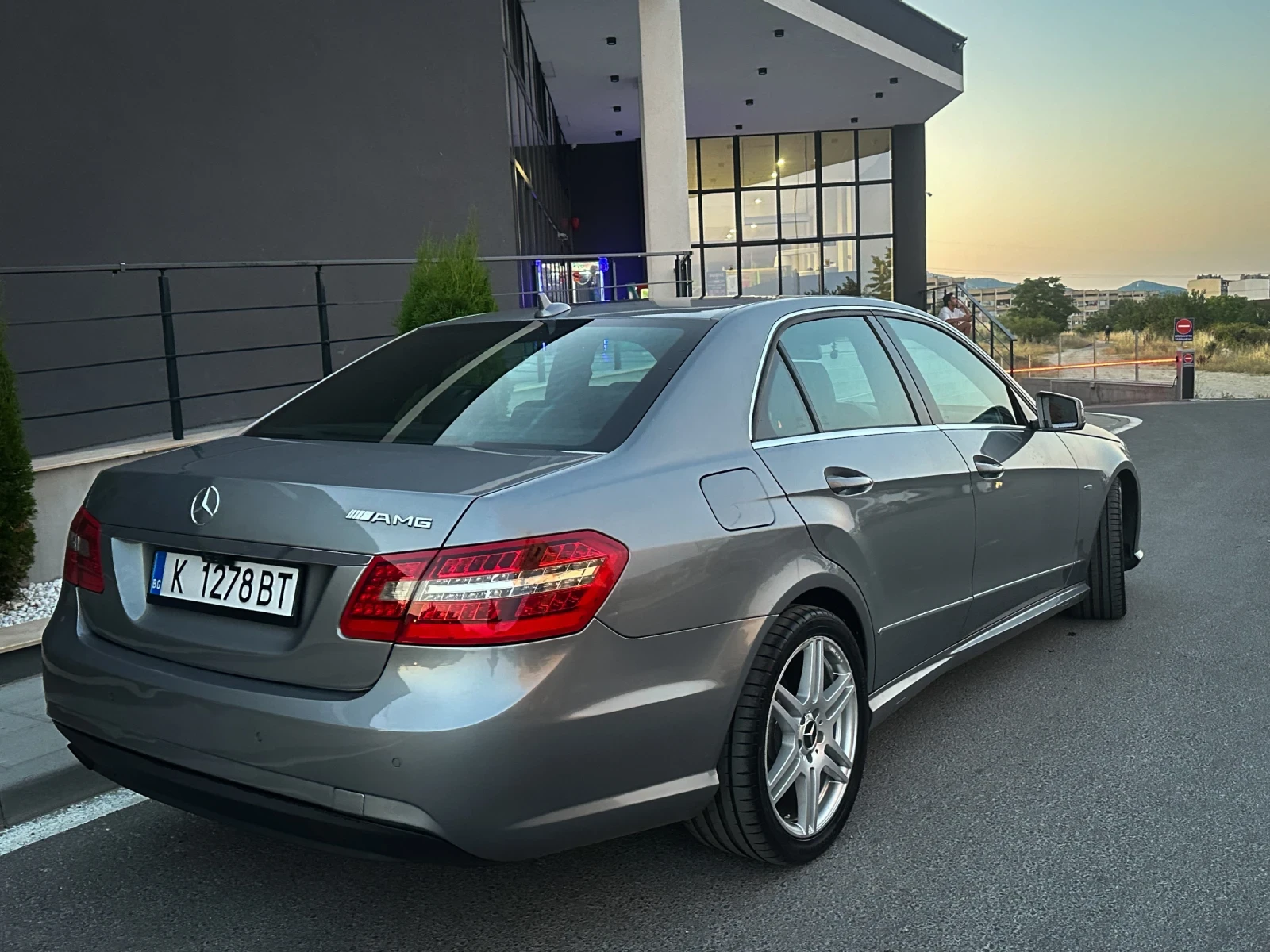 Mercedes-Benz E 200 Avantgarde * TOP*  - изображение 7