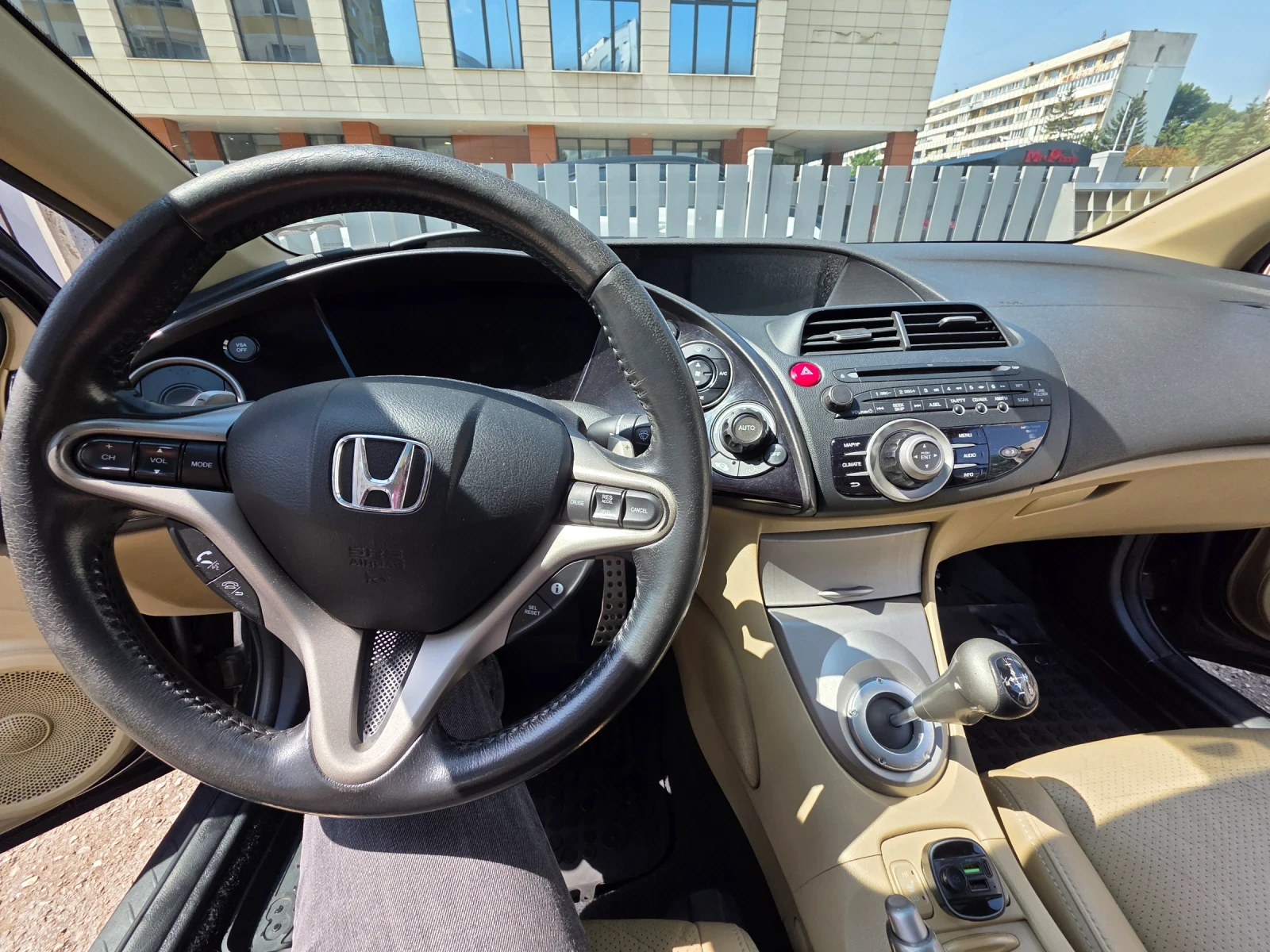 Honda Civic 1.8 i-VTEC Limited Exclusive Edition - изображение 8