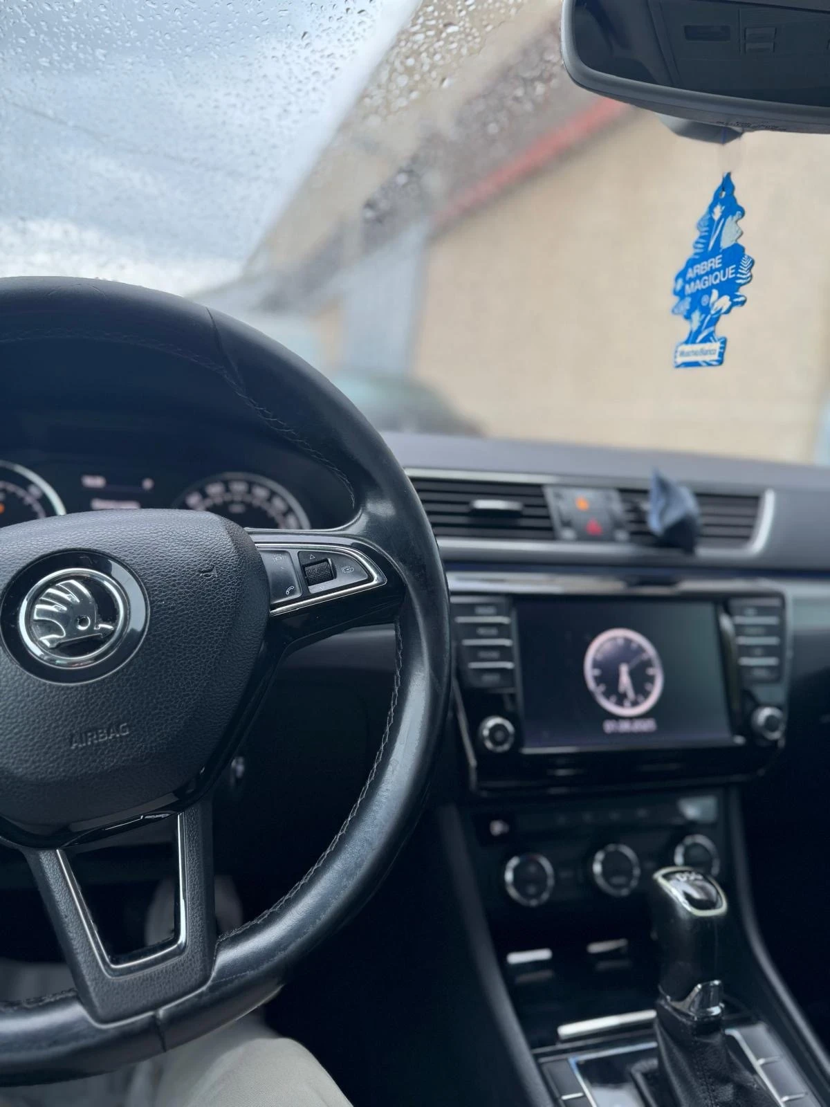 Skoda Superb  - изображение 3