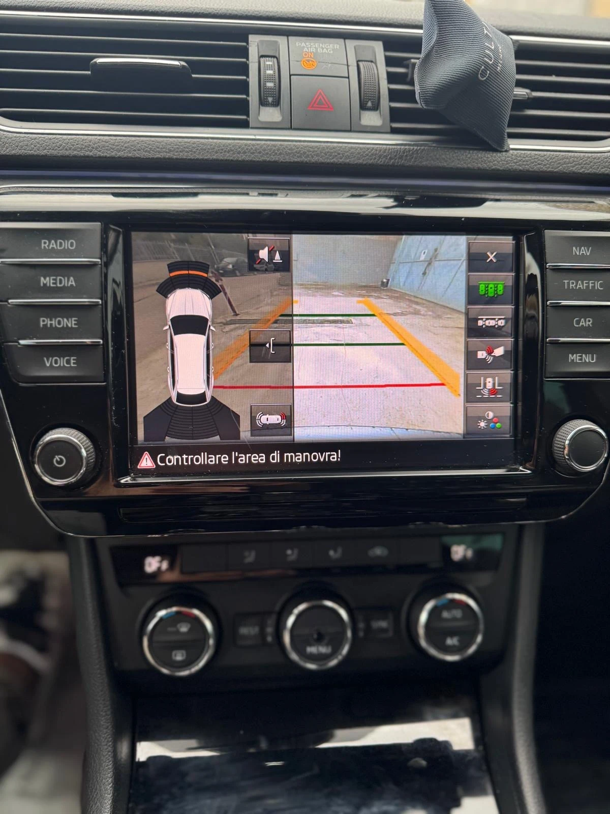 Skoda Superb  - изображение 6